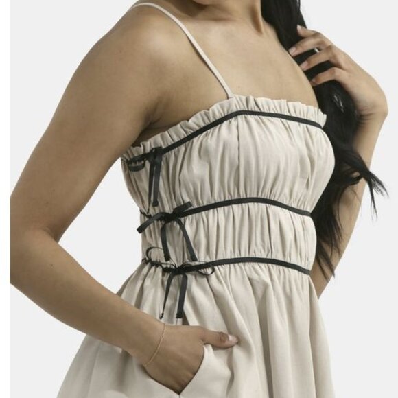 NWT, SZ M (8-10) Smocked Mini Dress w/ Black Ribbon Contrast, Ivory Beige - Picture 2 of 4